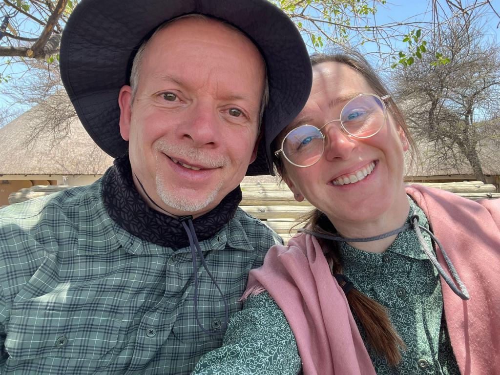 2024-11-16 Namibia mit Evelyn und Achim